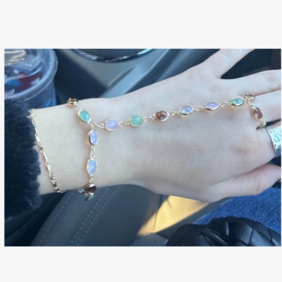 Multicolor Casual Women's Gold-Plated Gem Beaded Finger Chain bracelet - Picture 9 of 9